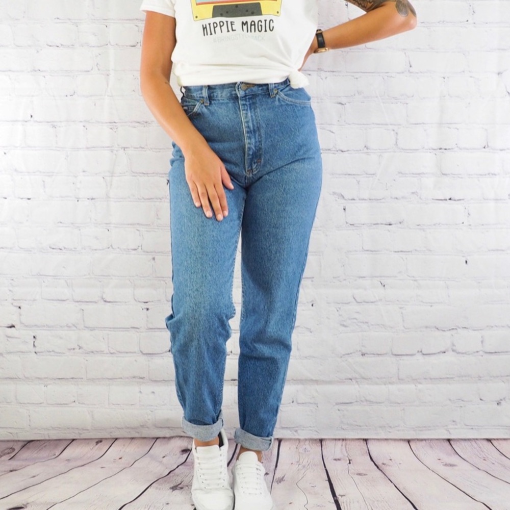 Lee VINTAGE High Rise Tapered Leg Mom Jeans